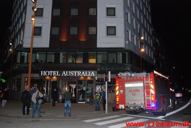 Brandalarm. Hotel Australia i Vejle. 30/09-2013. Kl. 22:48.