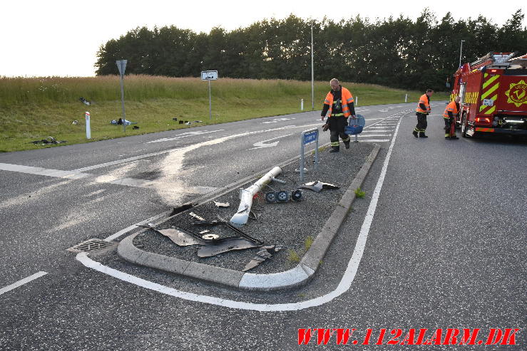 Både bilen og lysregulering gik død. Bredstenvej ved Skibet. 20/06-2024. Kl. 21:20.