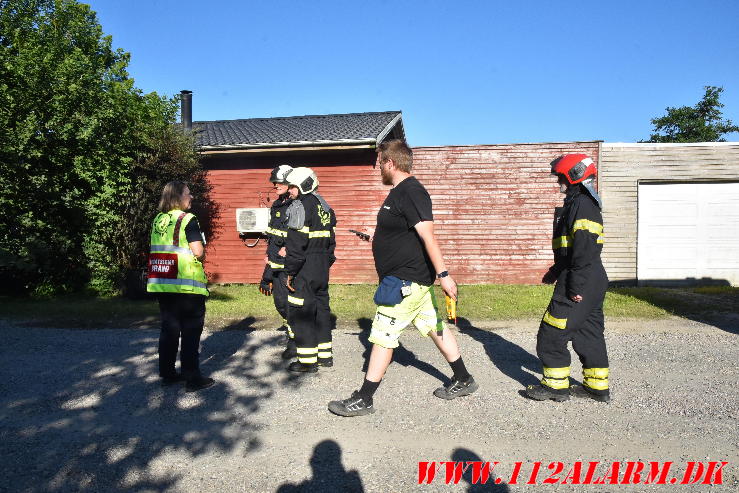 Ild i el-skab. Chr. Jensens Vej i vejle. 26/06-2024. Kl. 17:40.