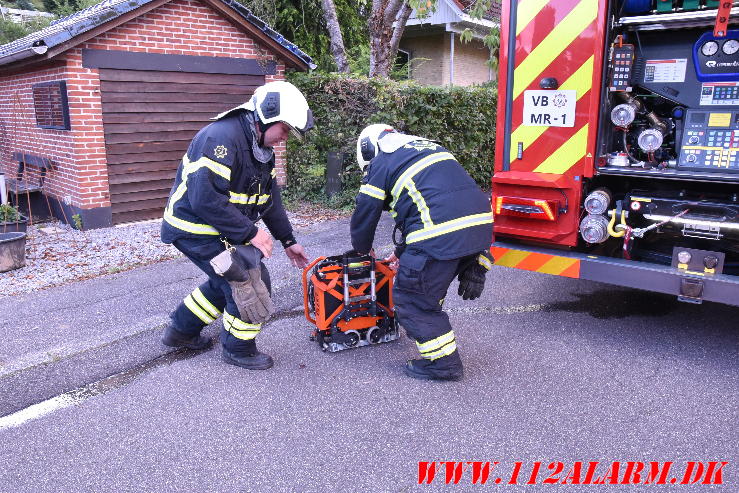 Brand i Villa / Skur. Grønholt i Vejle. 28/07-2024. Kl. 19:11.