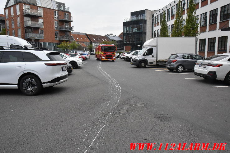 Der løb maling ud af siden. Havnegade i Vejle. 03/09-2024. Kl. 10:41.