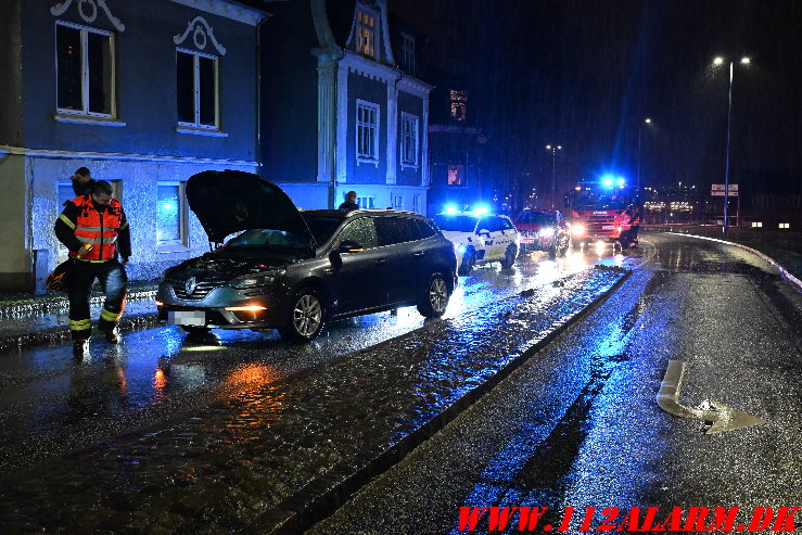 Overså midterrabatten. Fredericiavej i Vejle. 27/11-2024. Kl. 21:41.