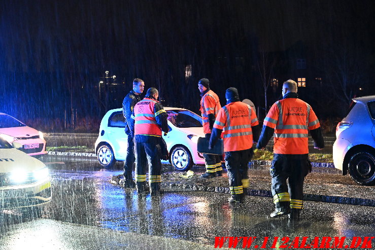 Overså midterrabatten. Fredericiavej i Vejle. 27/11-2024. Kl. 21:41.