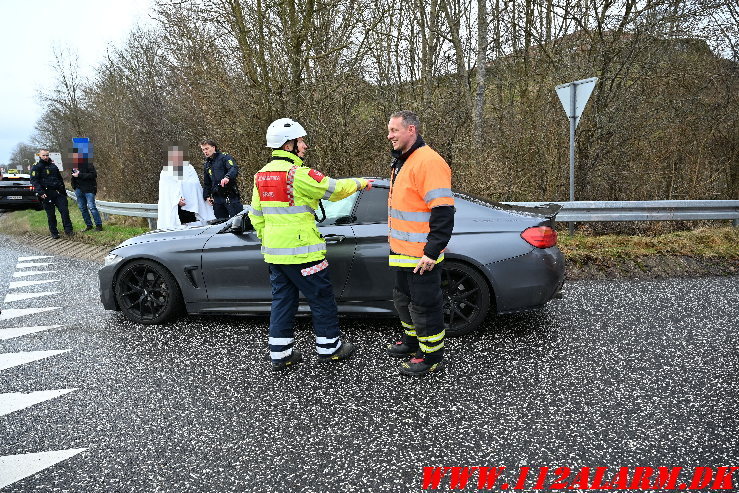 Kørt op bag i en holdende bil. Vardevej i Skibet. 25/01-2025. Kl. 12:11.