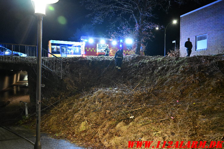 Ild i Knallert. Grønnedalen i Vejle. 28/01-2025. KL. 21:31.