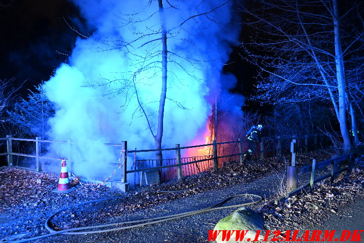 Ild i Kolonihavehus. Lohsevej Vejle. 09/02-2025. Kl. 23:10.